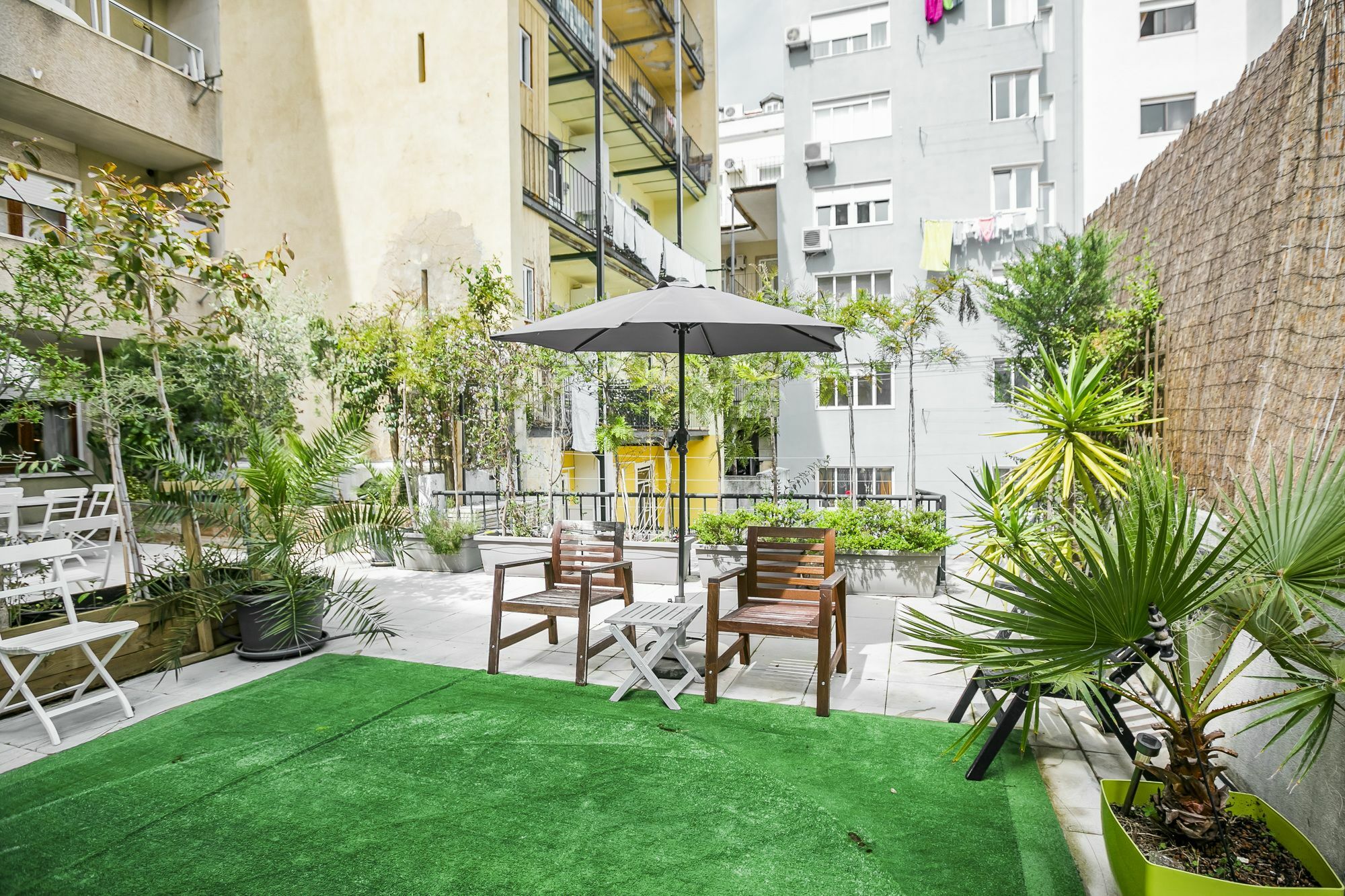 Lv Premier Apartments Anjos- Ar1 Лісабон Екстер'єр фото